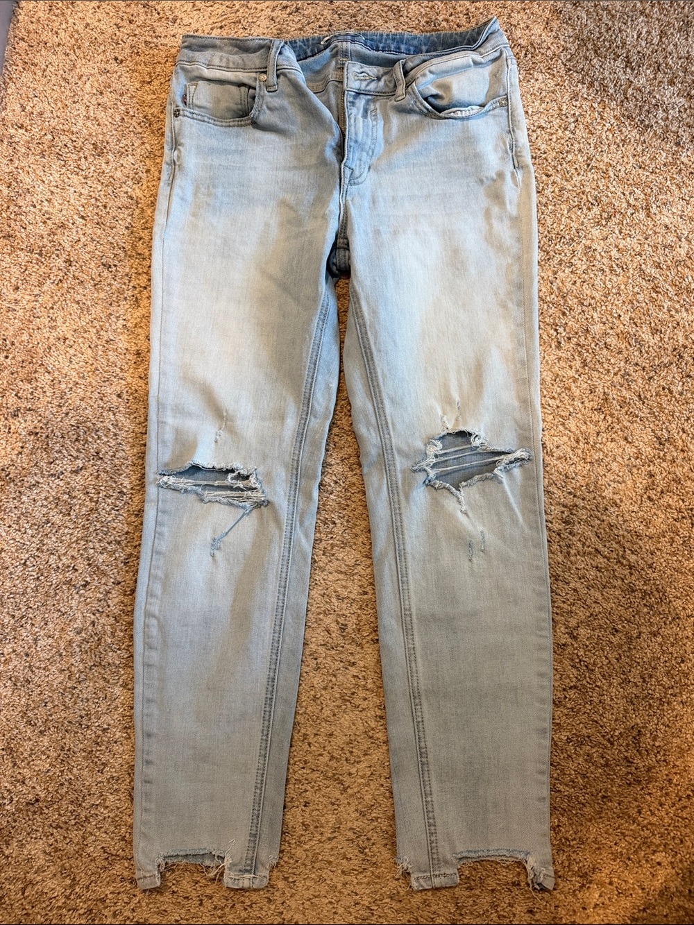 Vigoss Light Wash Distressed Skinny Jeans